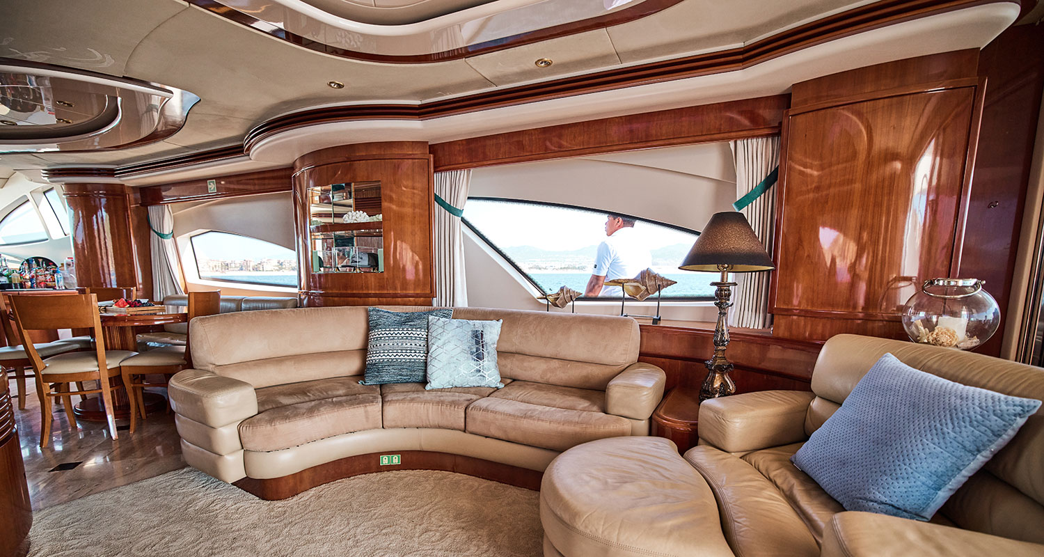 80ft Heather Nikki Yacht Interior